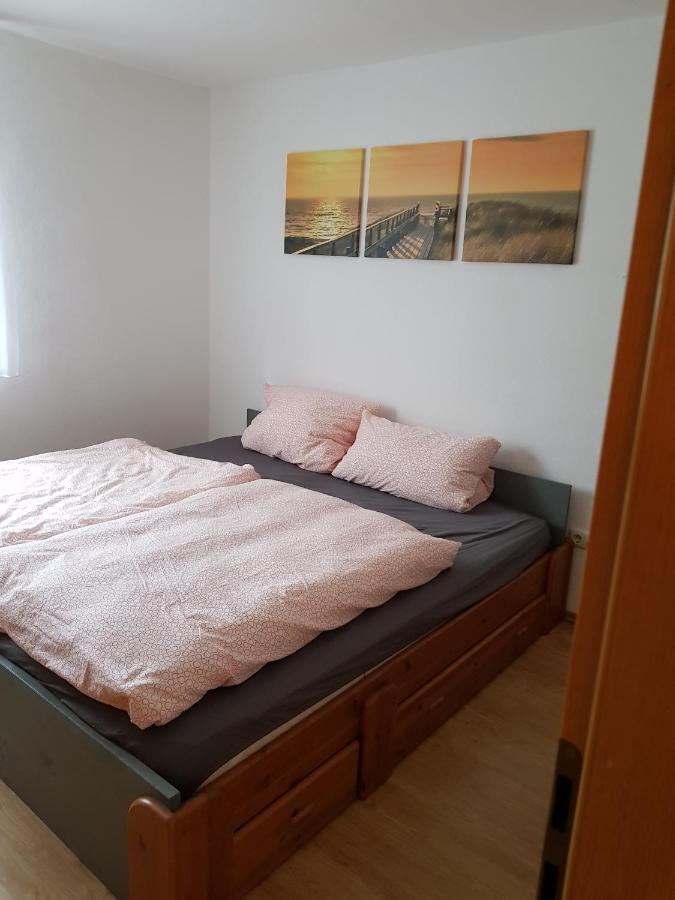 2 Zimmer Wohnung Mit Balkon - Naehe Messe Haar  Exterior foto